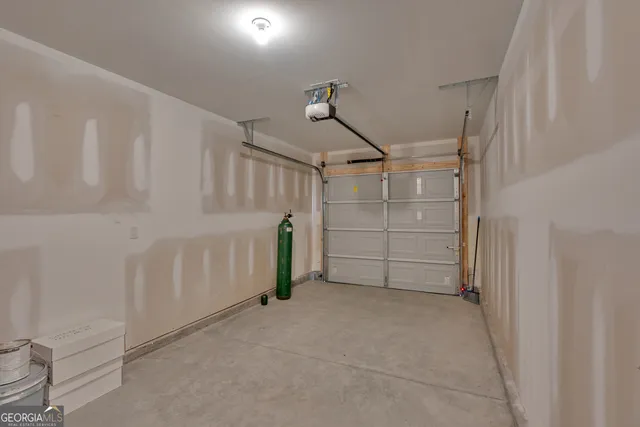 $283,990 | 107 Village Green Drive, Unit 170, Adairsville, GA 30103