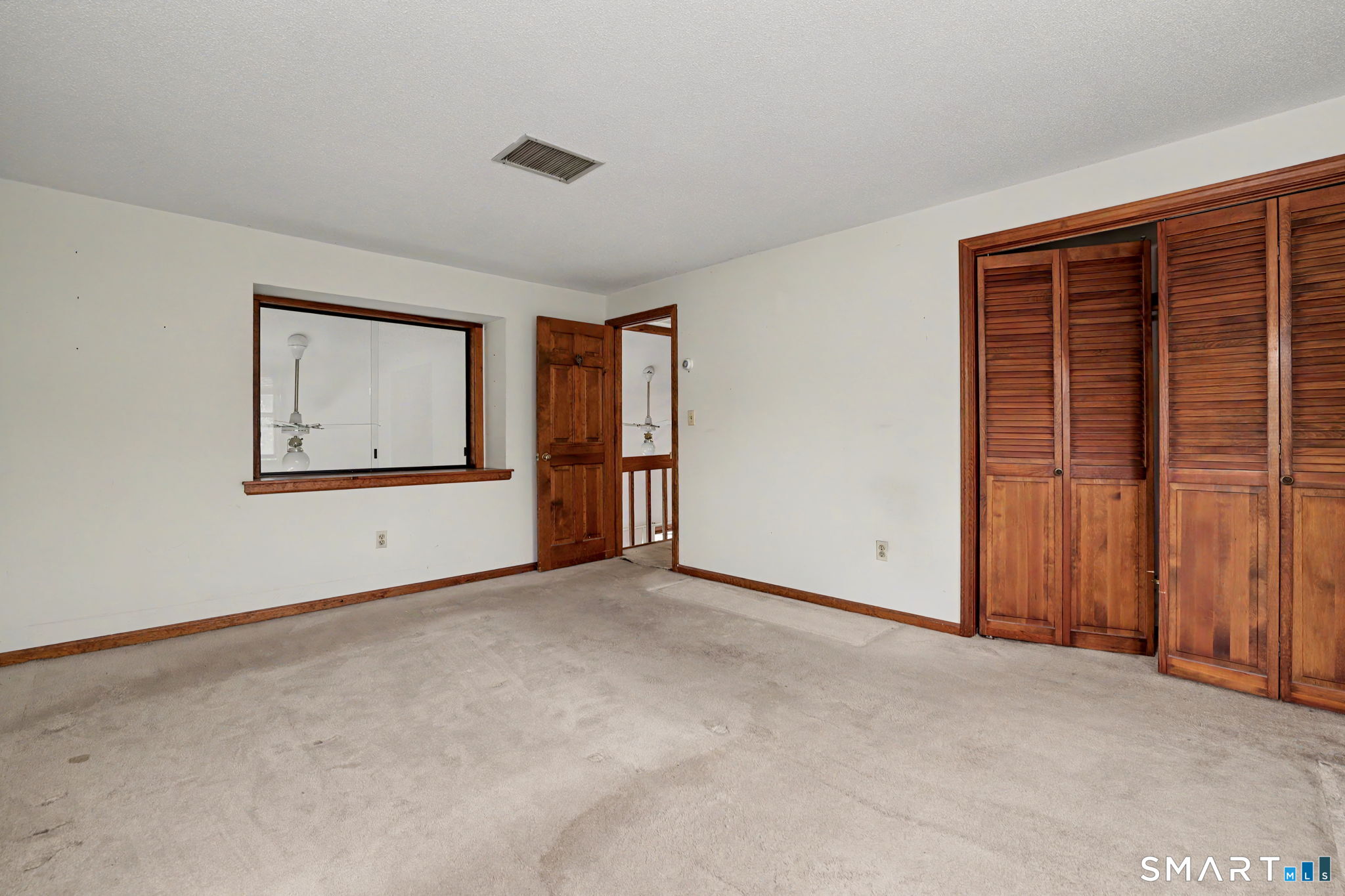 111 Daisy Circle Bristol, CT 06010 - Photo 16 of 40