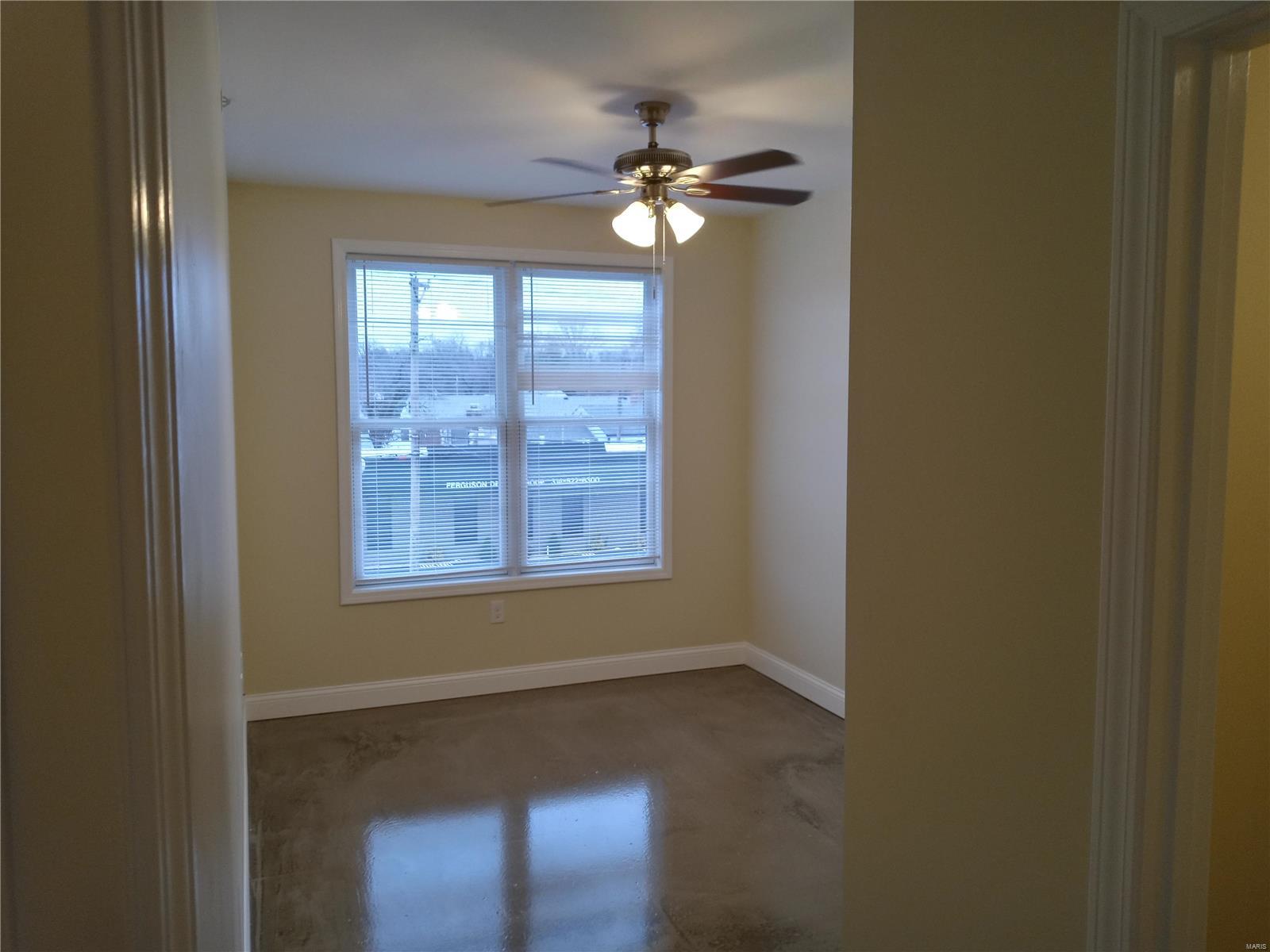 613 South Florissant Road, Unit 202 St. Louis, MO 63135 - Photo 10 of 12