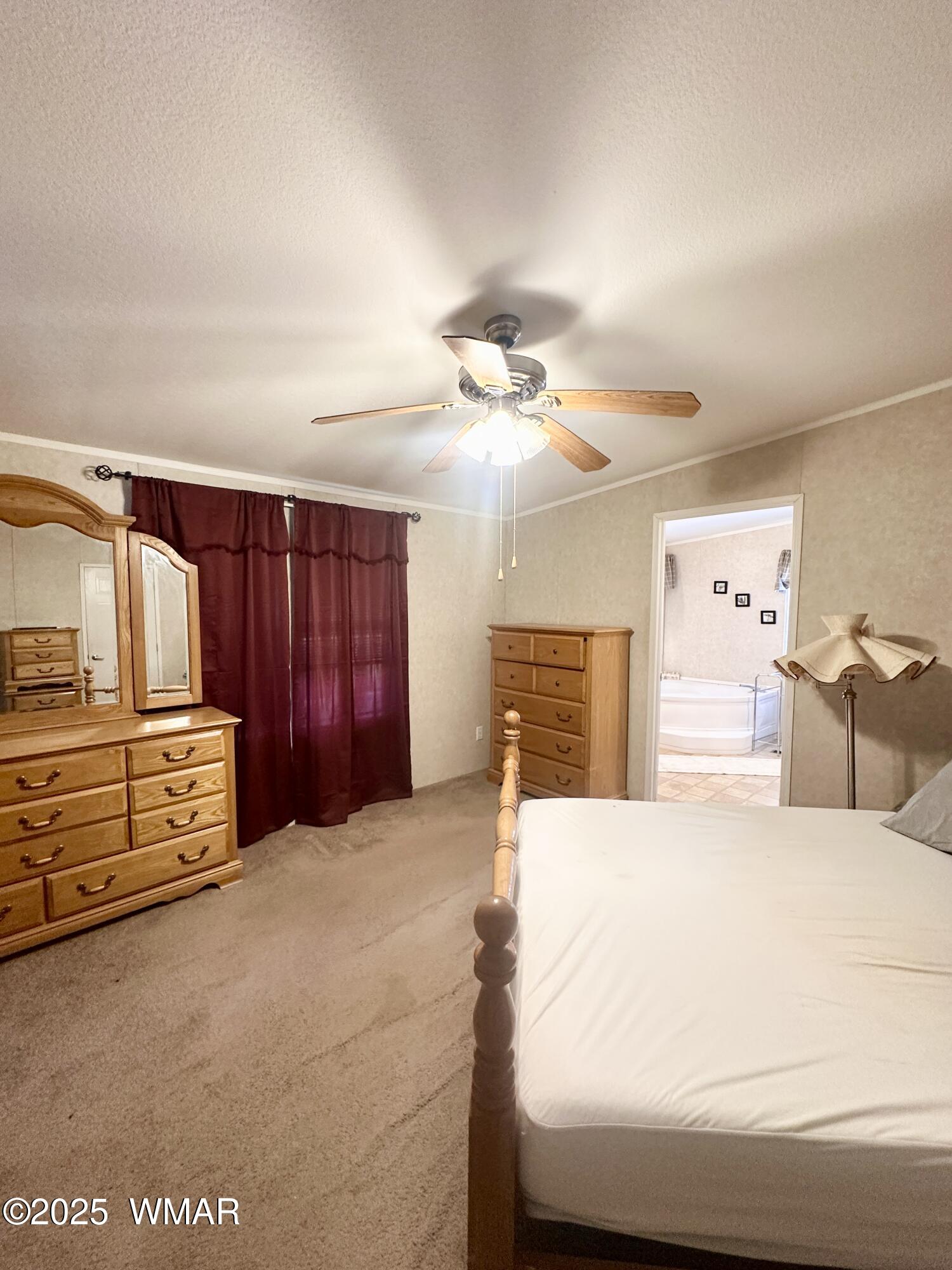 52 County Road Concho, AZ 85924 - Photo 17 of 33 W/ WALK IN CLOSET