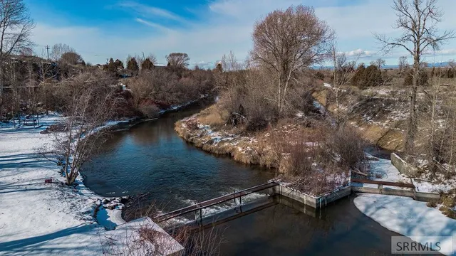 $260,000 | 808 Fall River Springs Lane, Chester, ID 83421