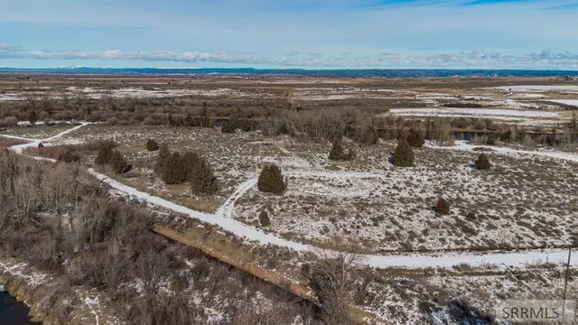 $260,000 | 808 Fall River Springs Lane, Chester, ID 83421