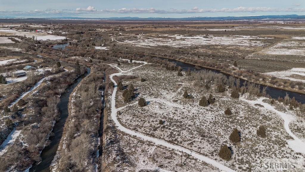 808 Fall River Springs Lane Chester, ID 83421 - Photo 2 of 16