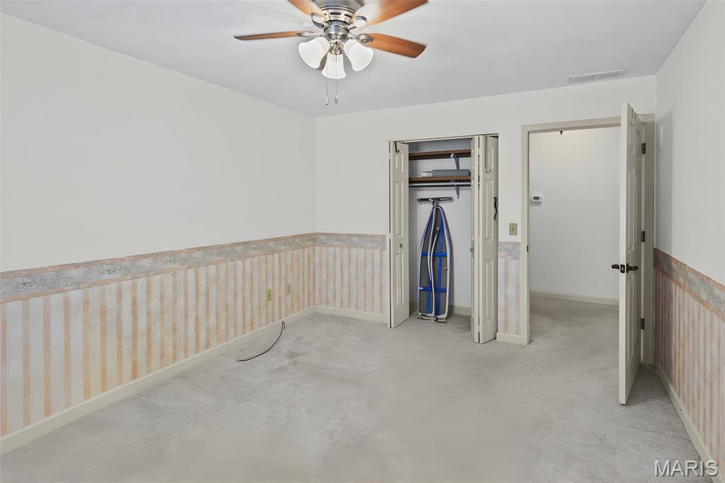 1334 Pepperidge Drive O'Fallon, IL 62269 - Photo 37 of 44