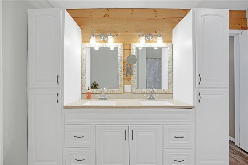 109 Southeast 421st Road Warrensburg, MO 64093 - Photo 43 of 87