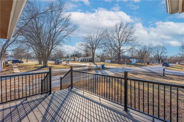 $294,900 | 109 Southeast 421st Road, Warrensburg, MO 64093