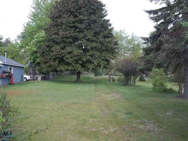 8105 Emigh Road Lexington, MI 48450 - Photo 6 of 22 31162393-5.JPG