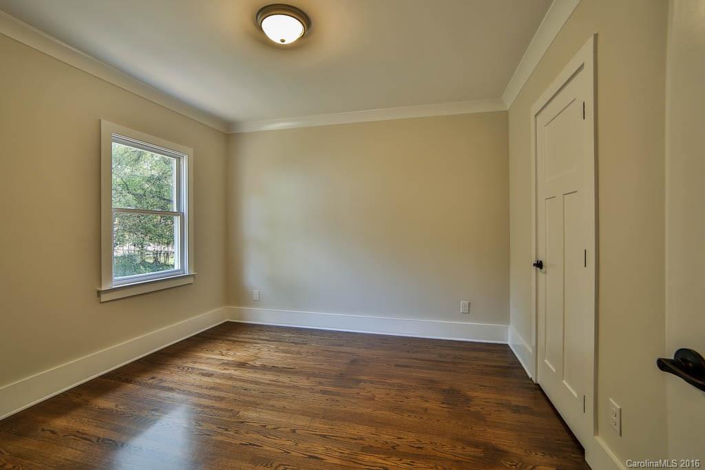 3215 Cambridge Road Charlotte, NC 28209 - Photo 17 of 20