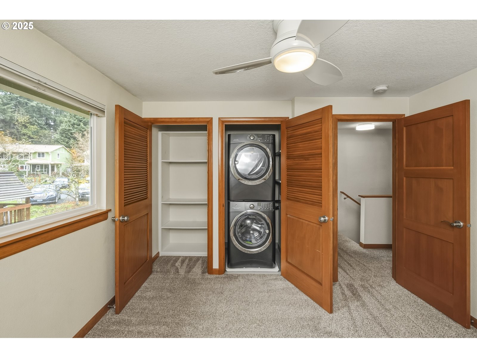 4387 Southwest 94th Avenue Portland, OR 97225 - Photo 26 of 48