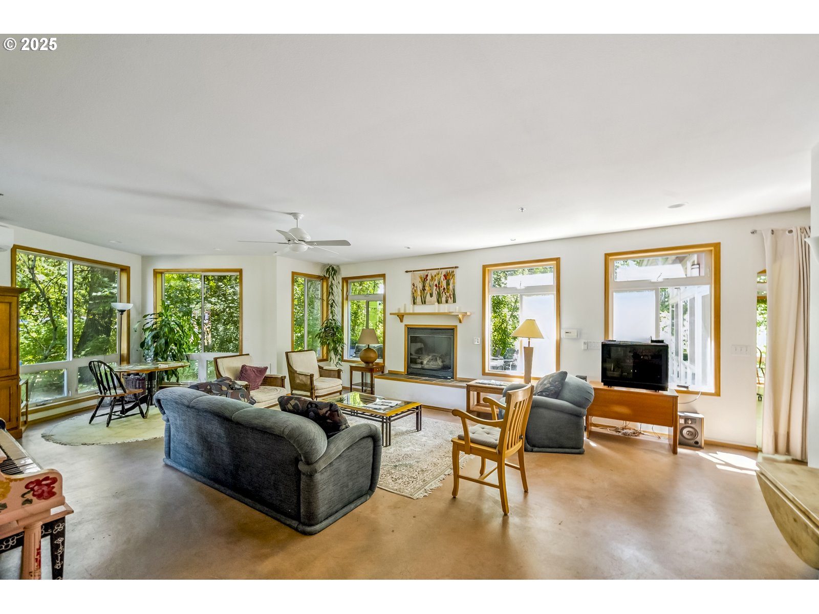 4387 Southwest 94th Avenue Portland, OR 97225 - Photo 43 of 48 Community Room