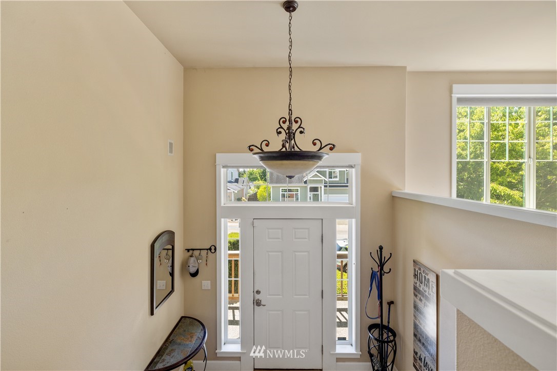 1384 Ridgeview Loop Southwest Tumwater, WA 98512 - Photo 2 of 24 Gallery Image 2