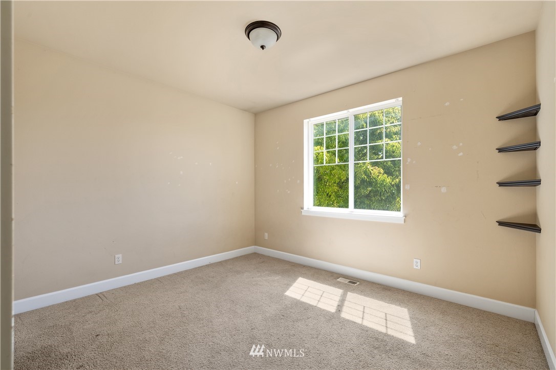 1384 Ridgeview Loop Southwest Tumwater, WA 98512 - Photo 13 of 24 Gallery Image 13