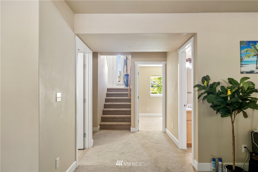 1384 Ridgeview Loop Southwest Tumwater, WA 98512 - Photo 18 of 24 Gallery Image 18