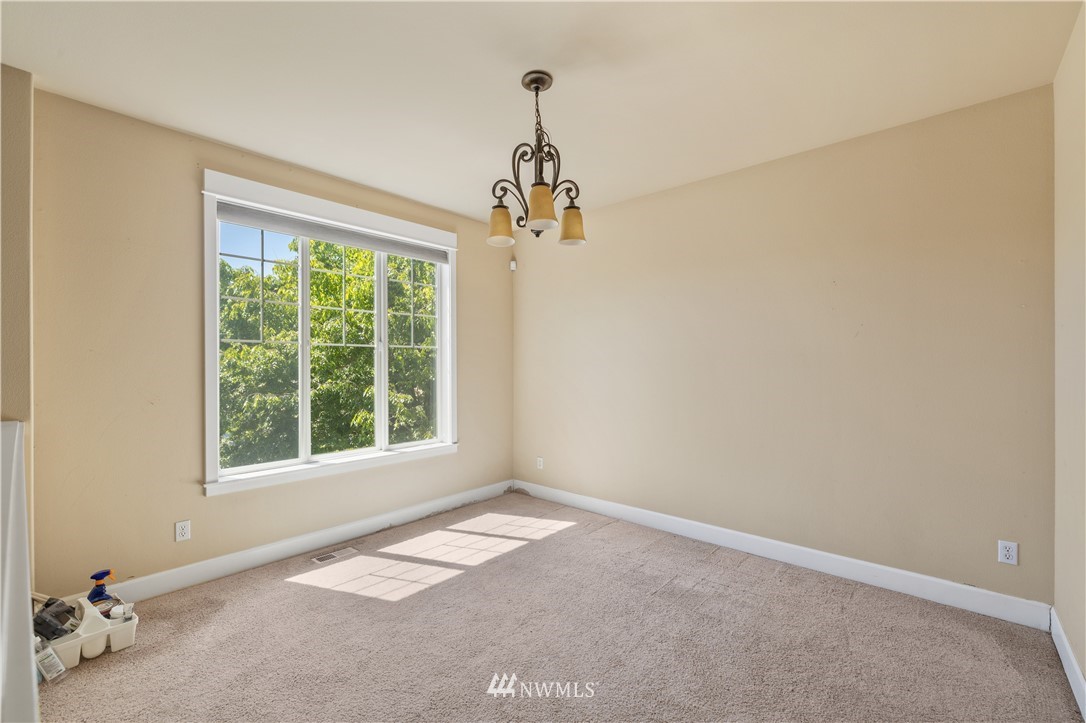 1384 Ridgeview Loop Southwest Tumwater, WA 98512 - Photo 4 of 24 Gallery Image 4