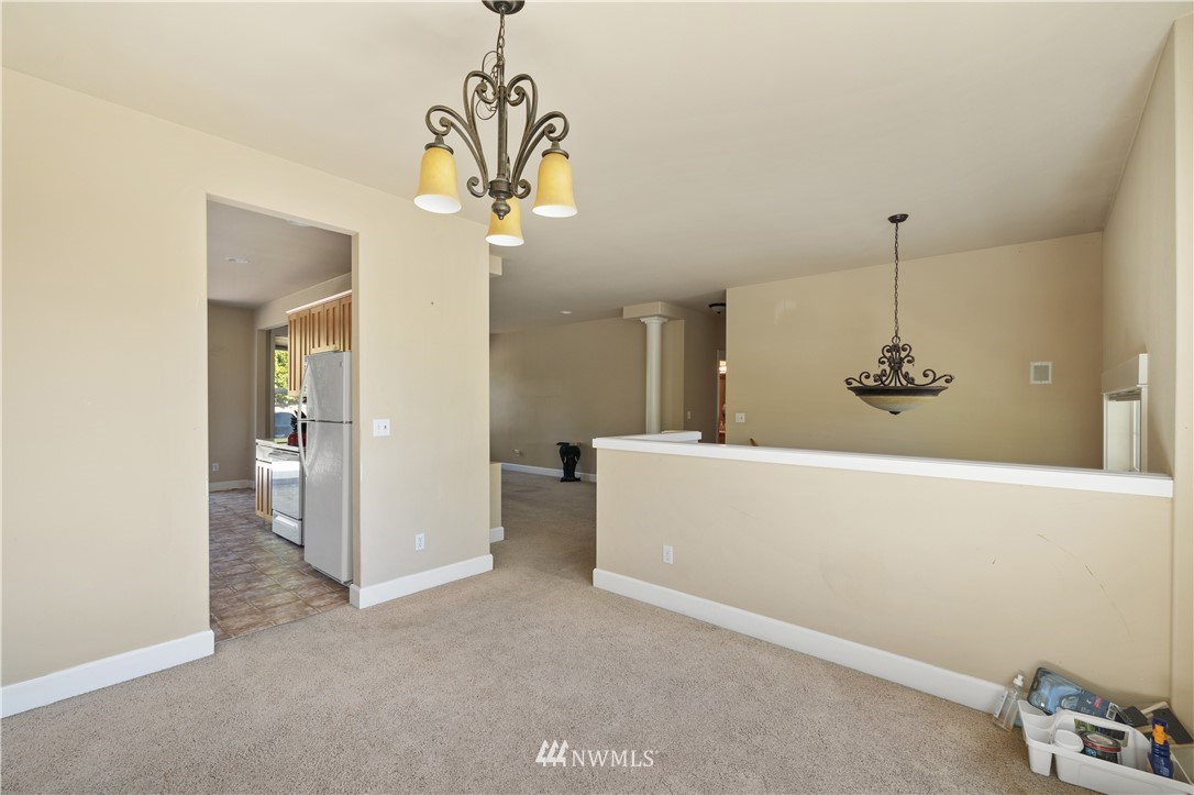 1384 Ridgeview Loop Southwest Tumwater, WA 98512 - Photo 5 of 24 Gallery Image 5