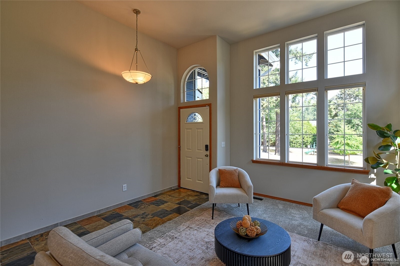 1706 239th Street Southwest Bothell, WA 98021 - Photo 3 of 26 Gallery Image 3