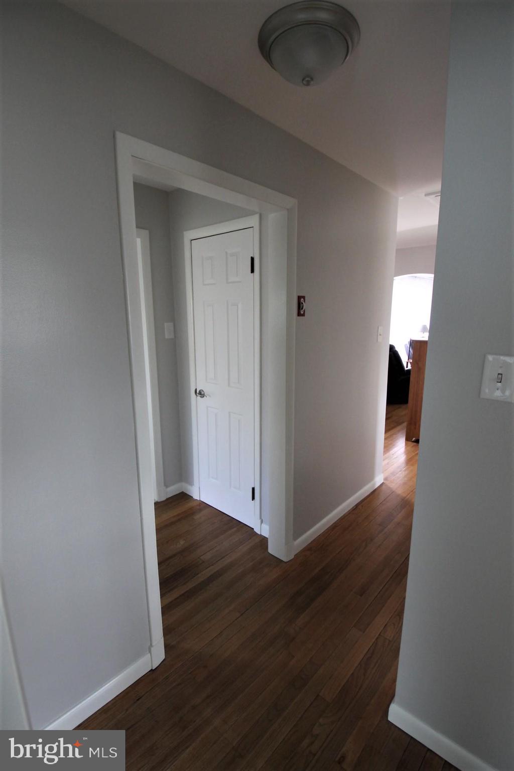 31 Brookfield Road Pasadena, MD 21122 - Photo 16 of 26