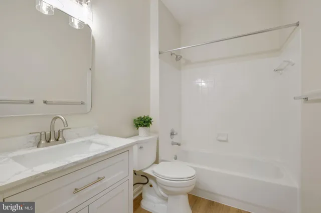 $445,000 | 150 Chevy Chase Street, Unit 102, Gaithersburg, MD 20878