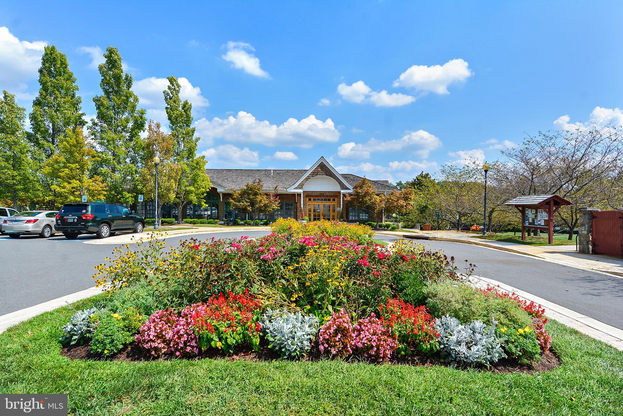 150 Chevy Chase Street, Unit 102 Gaithersburg, MD 20878 - Photo 30 of 41 a view of street with flower on it