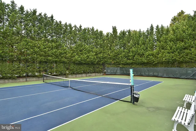 $445,000 | 150 Chevy Chase Street, Unit 102, Gaithersburg, MD 20878