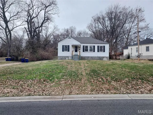 $1,495 | 3525 Eastridge Lane, St. Ann, MO 63074