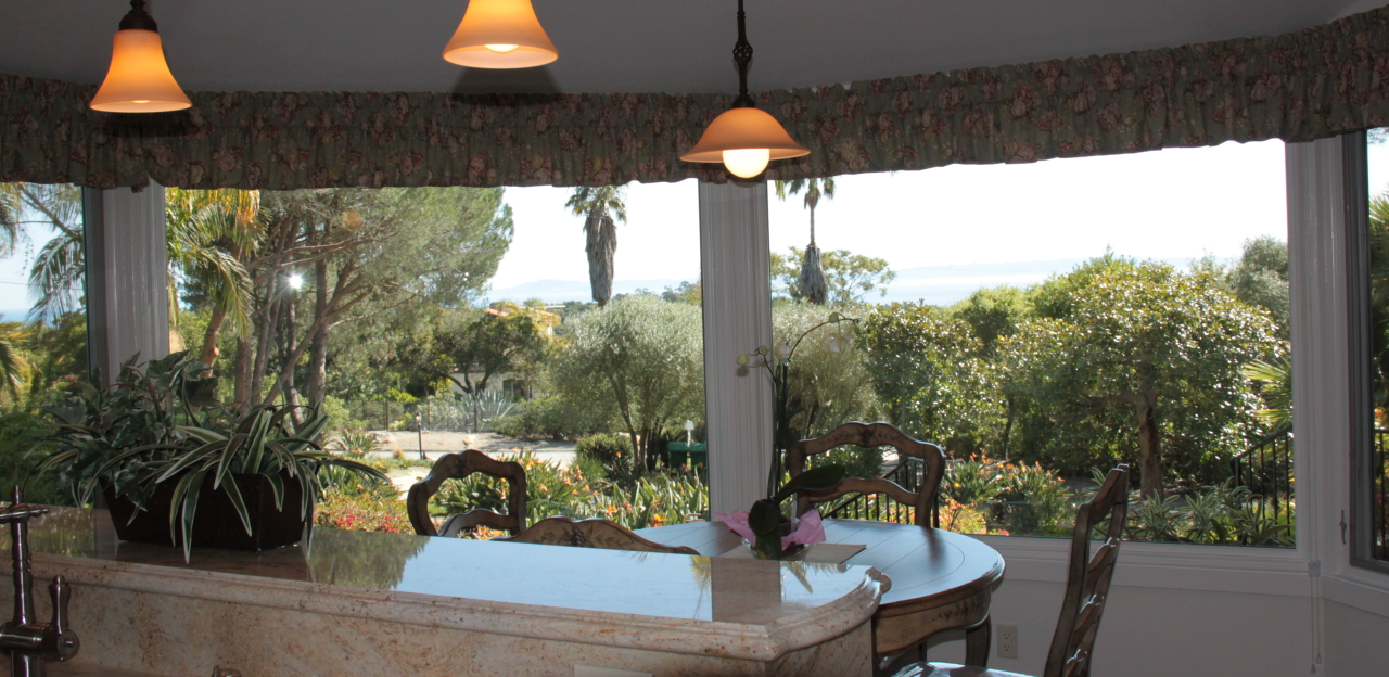 1661 Las Canoas Road Santa Barbara, CA 93105 - Photo 8 of 31 Breakfast Area w/ Ocean Views
