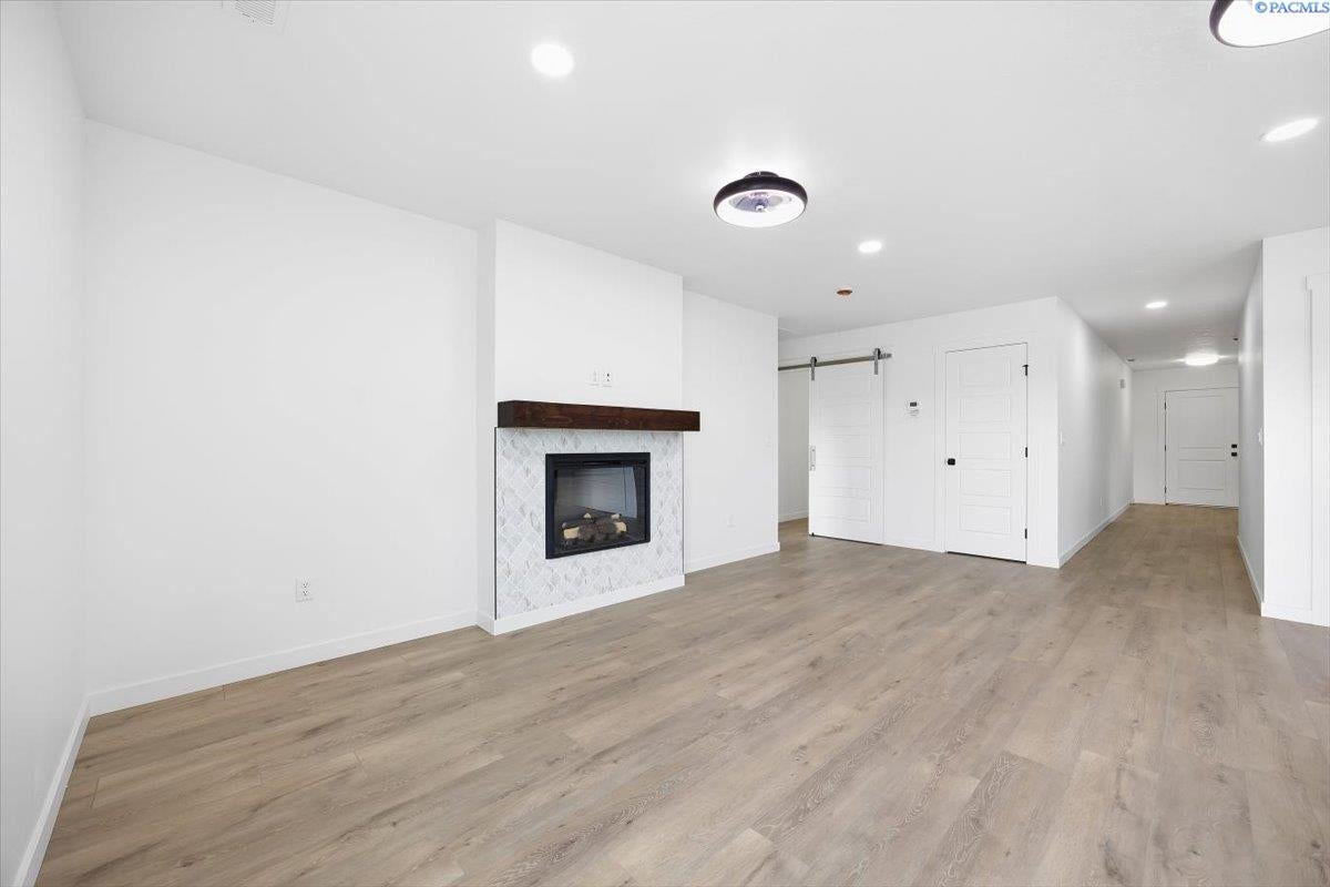 1630 South Clodfelter Road Kennewick, WA 99338 - Photo 16 of 32 Gallery Image 16