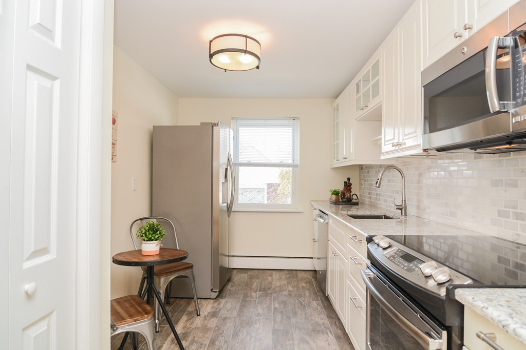 108 Decatur Street, Unit 6 Arlington, MA 02474 - Photo 11 of 30 Gallery Image 11