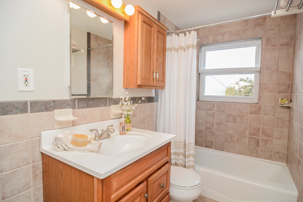 108 Decatur Street, Unit 6 Arlington, MA 02474 - Photo 19 of 30 Gallery Image 19
