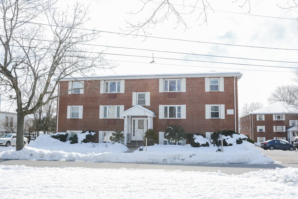 108 Decatur Street, Unit 6 Arlington, MA 02474 - Photo 22 of 30 Gallery Image 22