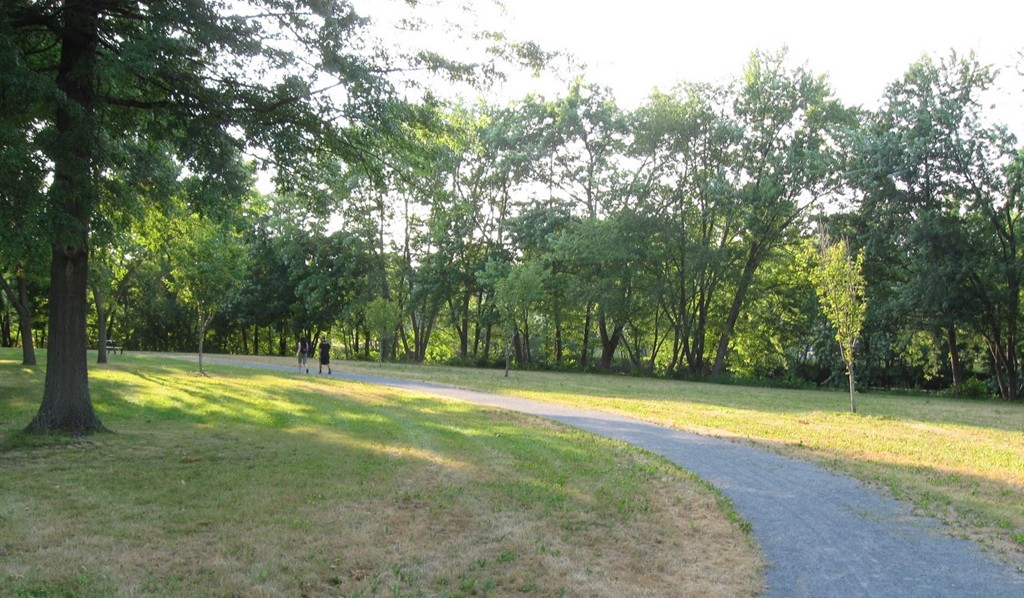 108 Decatur Street, Unit 6 Arlington, MA 02474 - Photo 26 of 30 Gallery Image 26