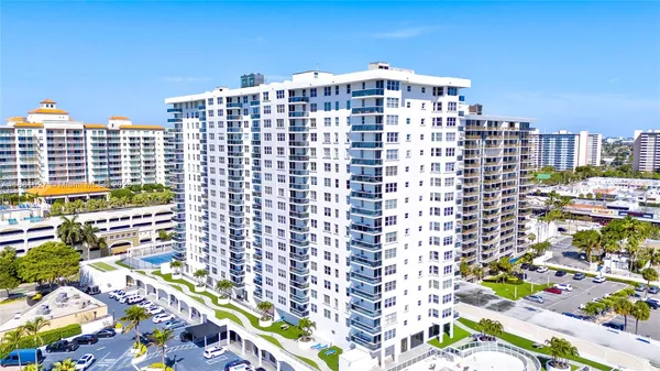 $389,000 | 3015 North Ocean Boulevard, Unit 6A, Fort Lauderdale, FL 33308