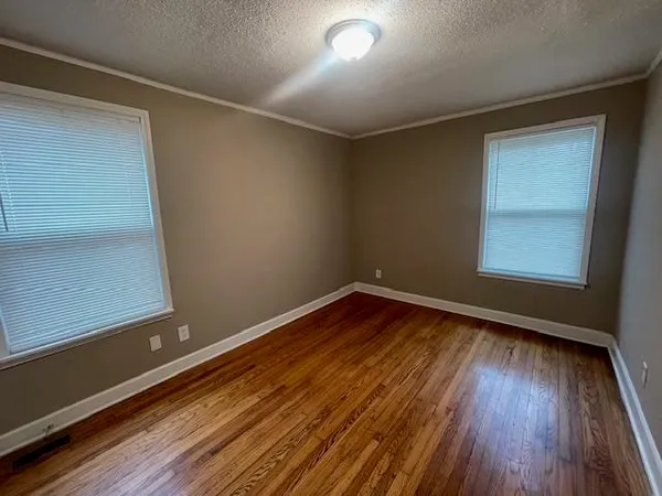 $1,150 | 3715 Barron Avenue, Memphis, TN 38111