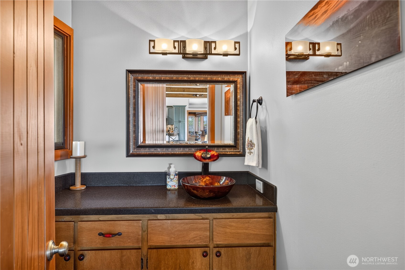 14122 Ervine Road Anacortes, WA 98221 - Photo 17 of 40