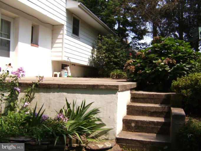 2933 Roderick Road Frederick, MD 21704 - Photo 18 of 30 Exterior (Rear)