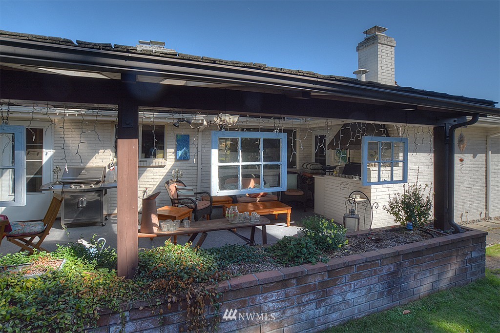1005 Belfair Road Bellevue, WA 98004 - Photo 8 of 17