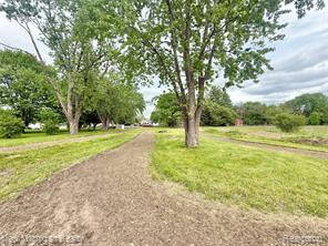 5288 Torrey Road Flint, MI 48507 - Photo 39 of 41