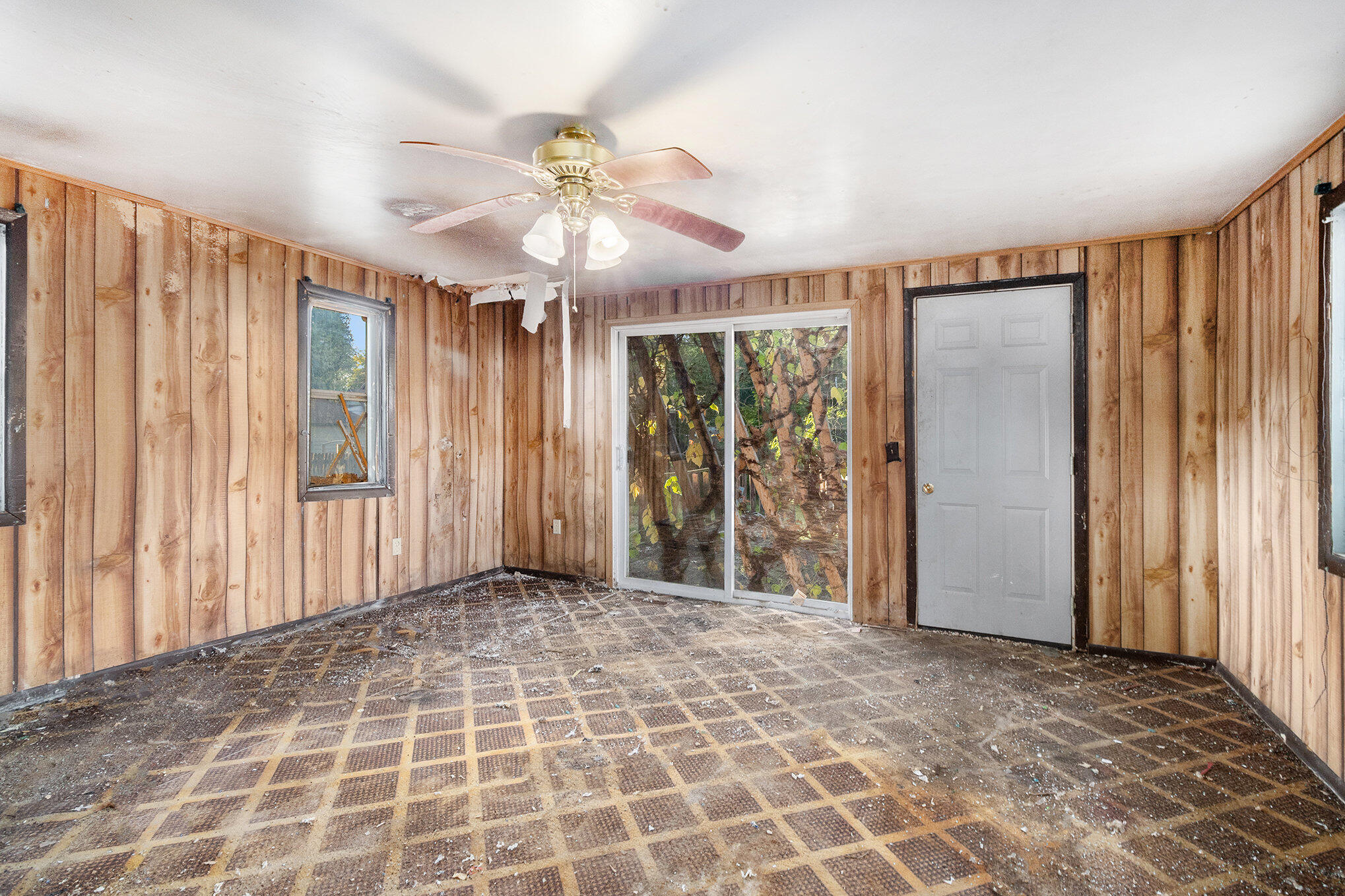 708 Mabel Street Kalamazoo, MI 49007 - Photo 11 of 19 009_file_134