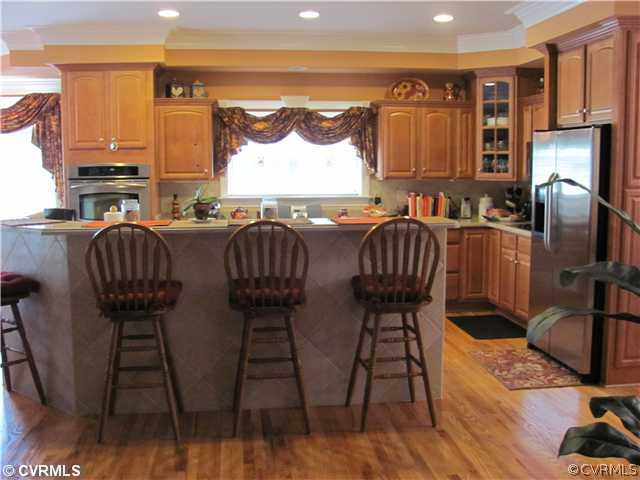 103 Beverly Road Ashland, VA 23005 - Photo 3 of 12 Kitchen