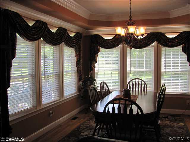 103 Beverly Road Ashland, VA 23005 - Photo 5 of 12 Breakfast Nook