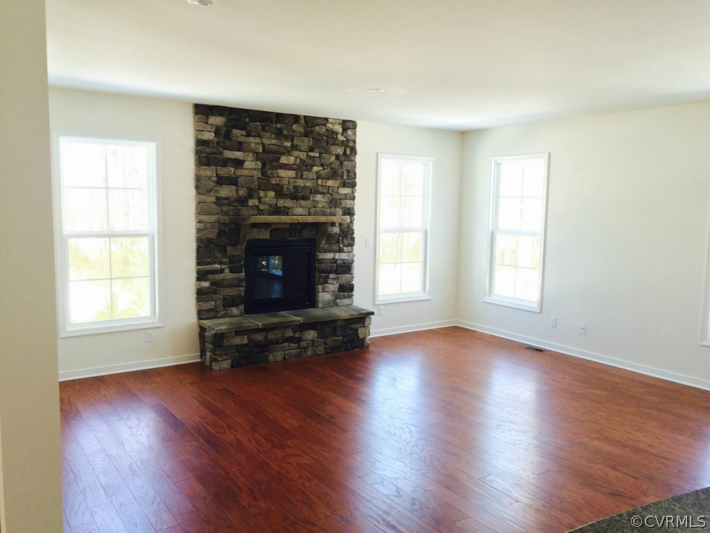 14924 Bridge Spring Drive Midlothian, VA 23113 - Photo 4 of 6 Gallery Image 4