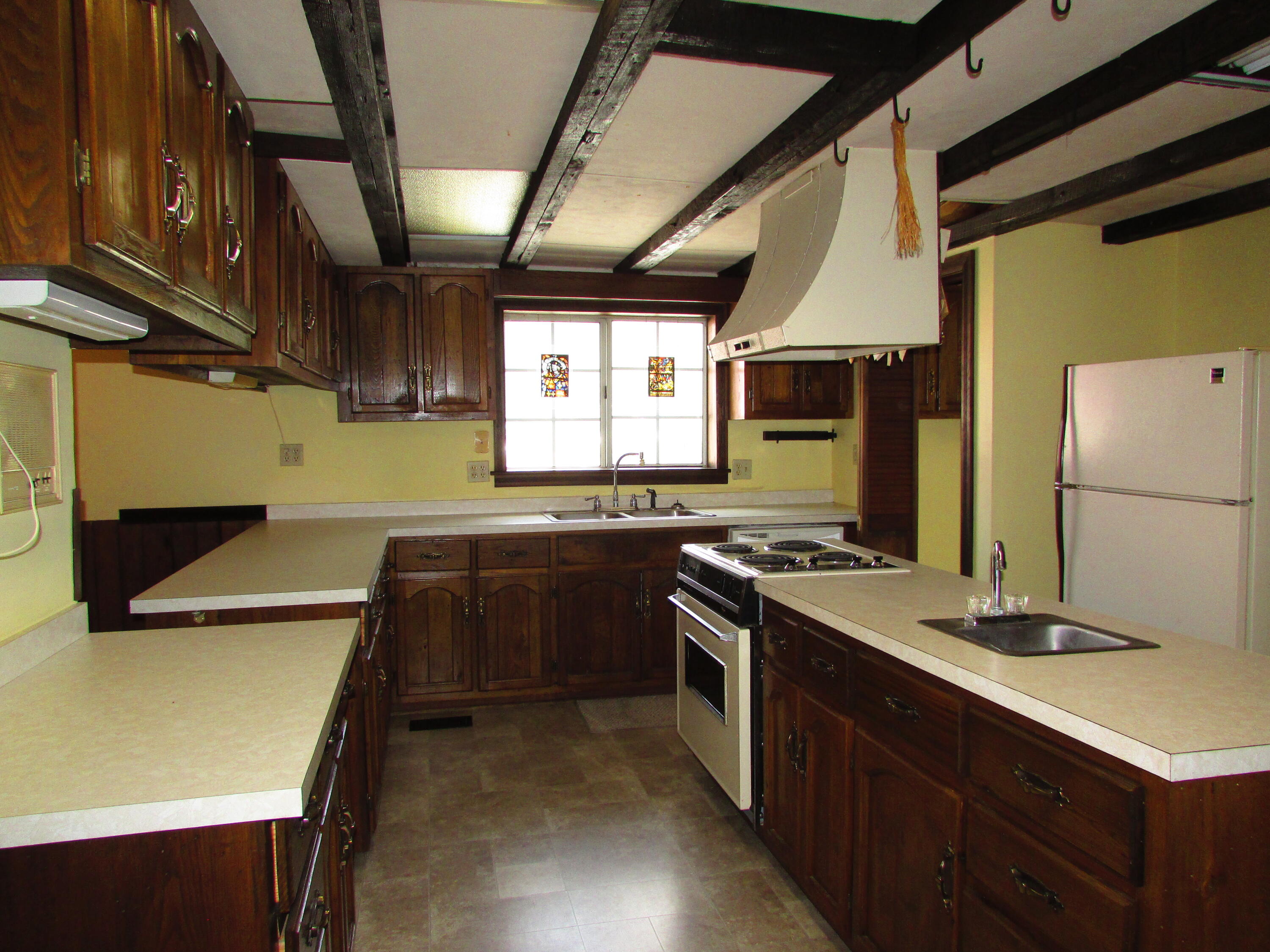 502 1st Avenue Hampton, TN 37658 - Photo 41 of 71 IMG_1289