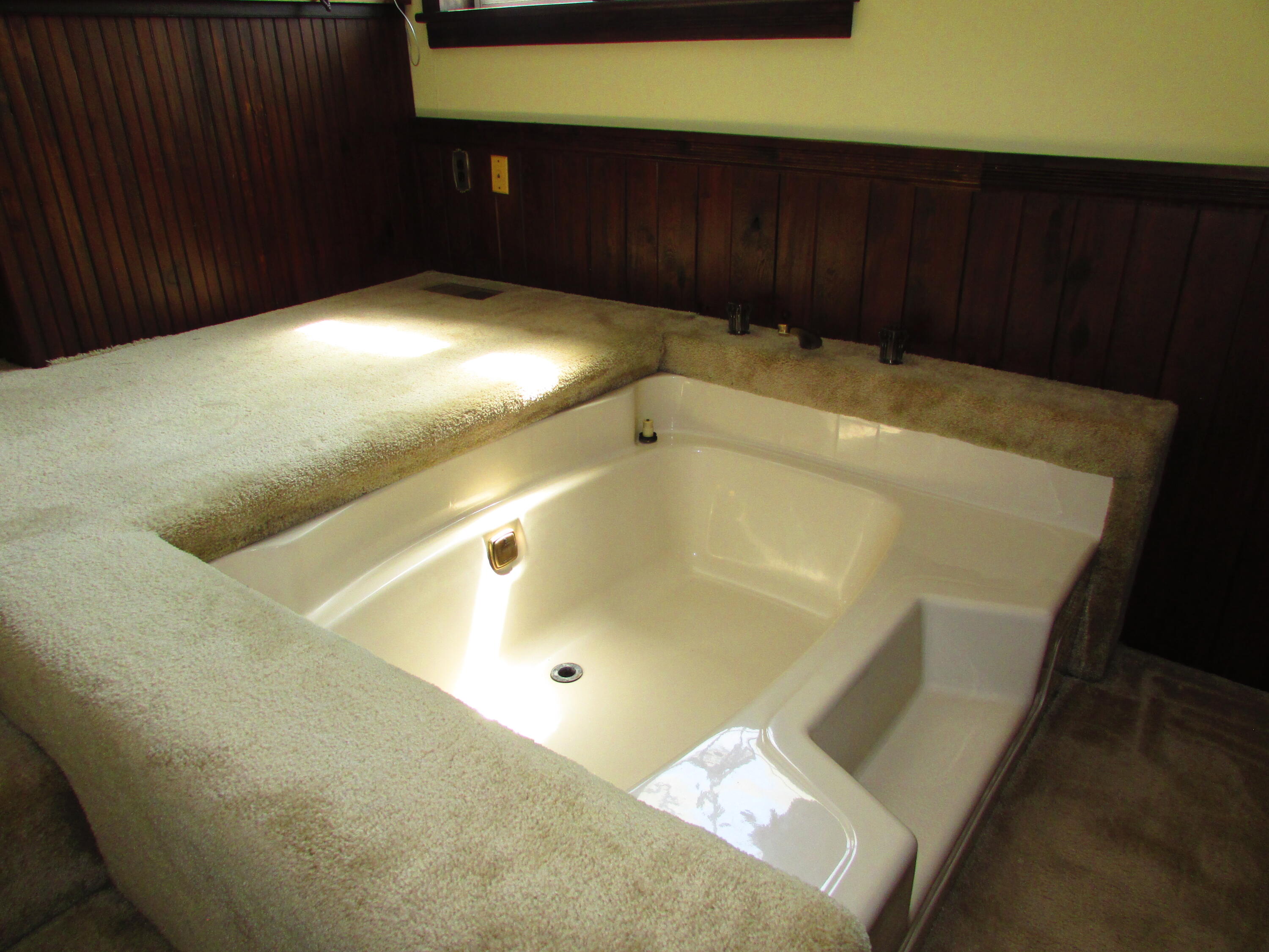 502 1st Avenue Hampton, TN 37658 - Photo 42 of 71 IMG_1291