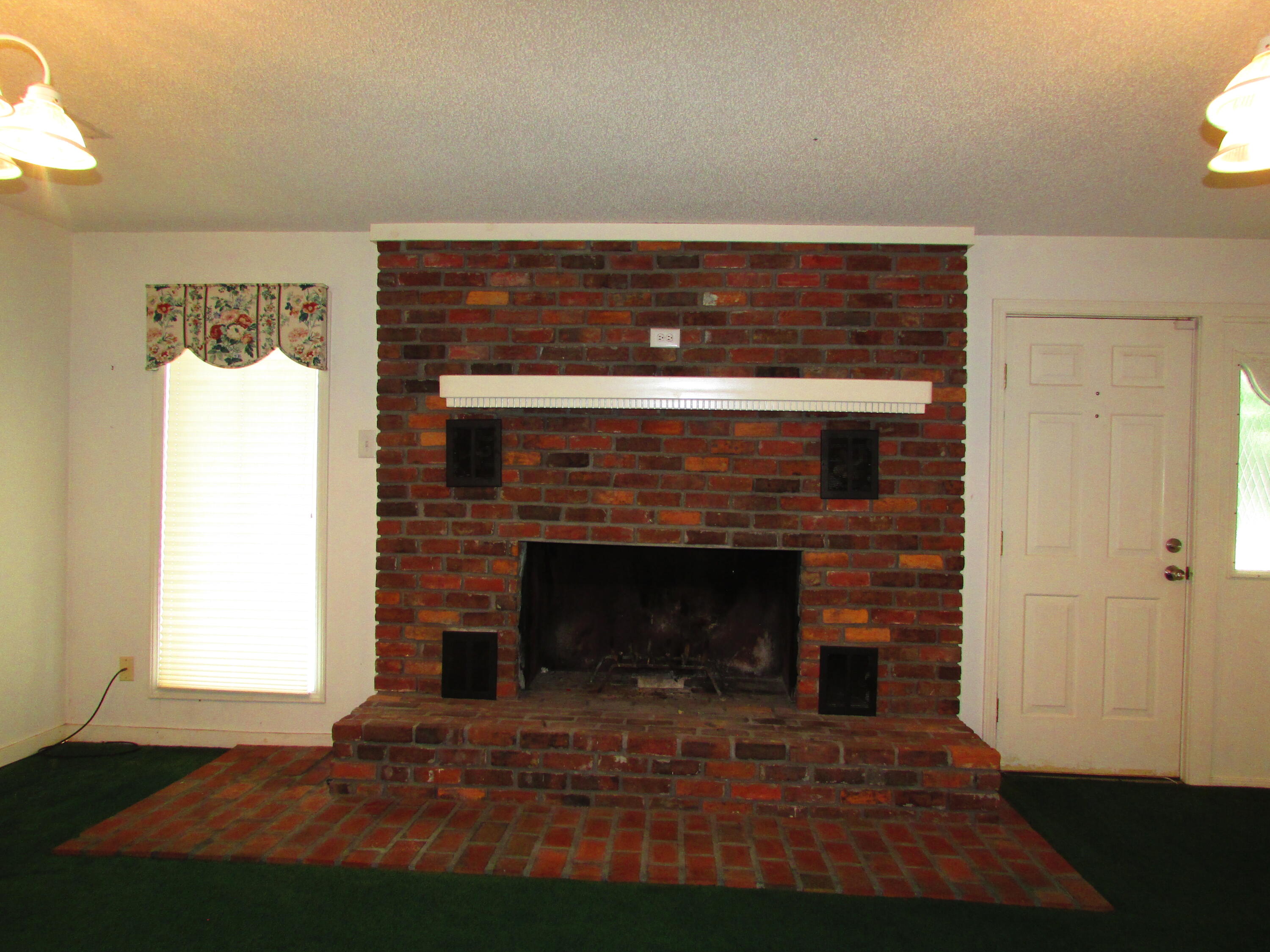 502 1st Avenue Hampton, TN 37658 - Photo 69 of 71 IMG_1327