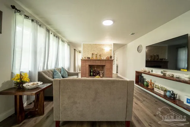 $339,000 | 301 North Stillman Street, Pensacola, FL 32505