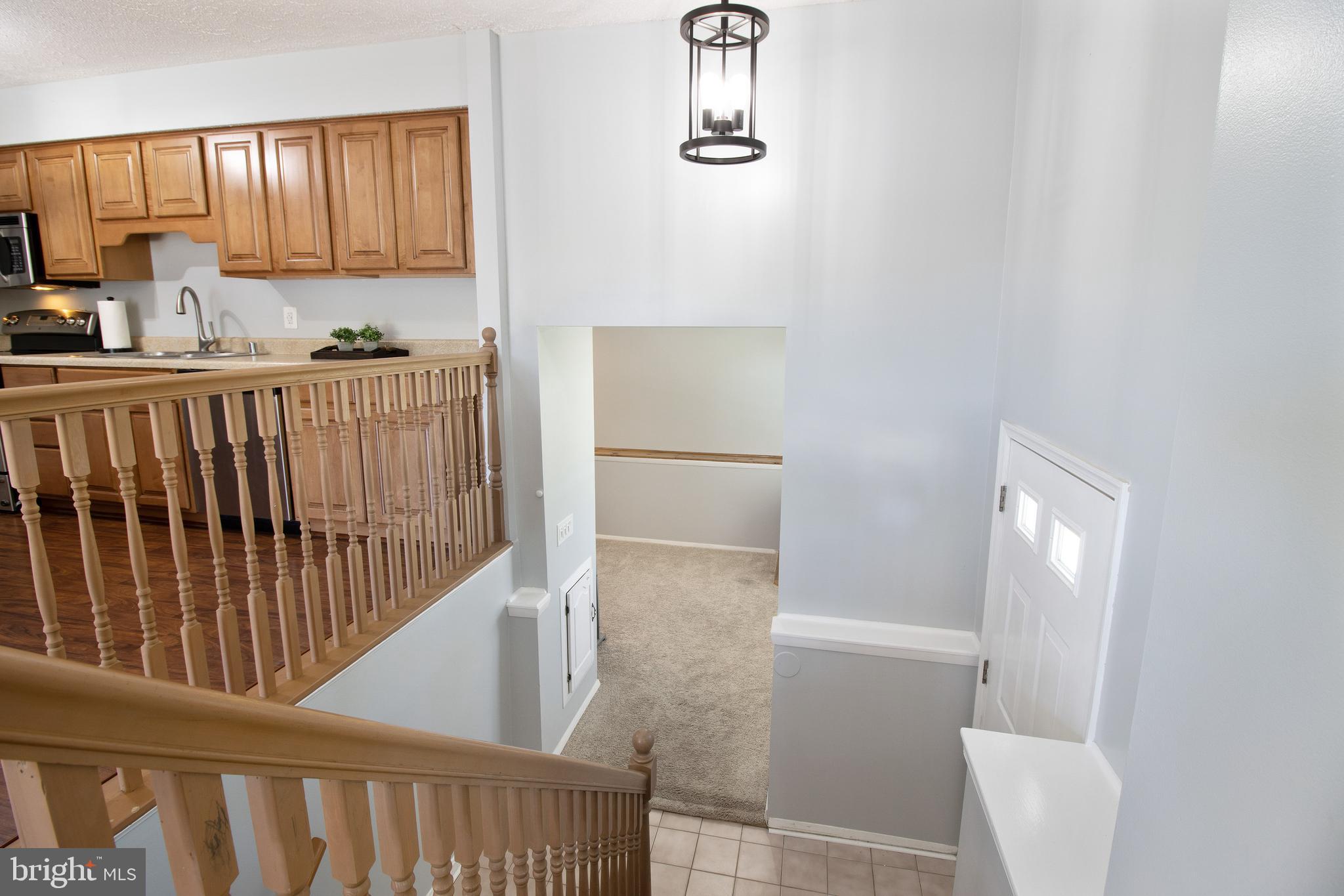 2895 Dungate Road Pasadena, MD 21122 - Photo 11 of 44 Entrance