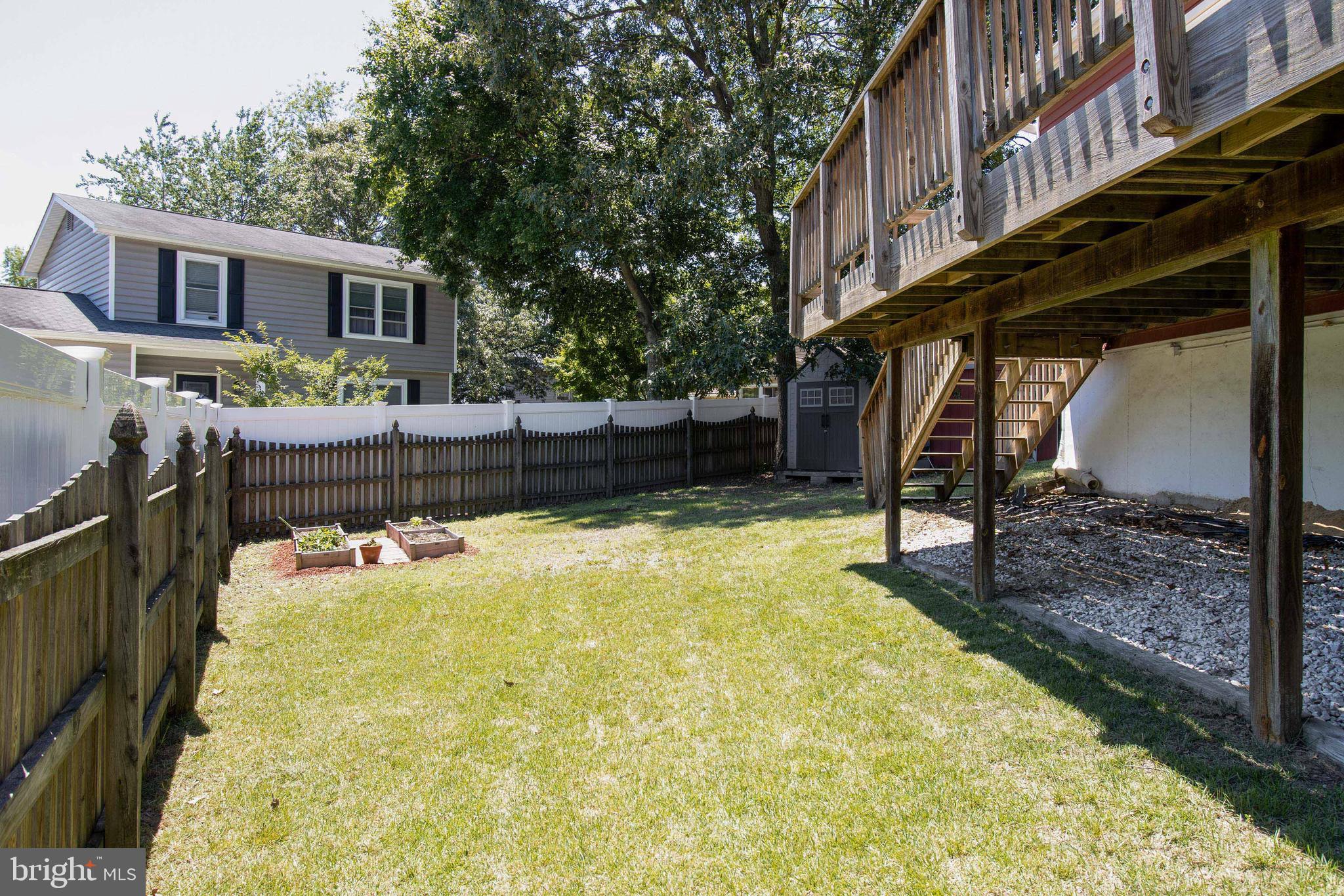 2895 Dungate Road Pasadena, MD 21122 - Photo 35 of 44 Room to play