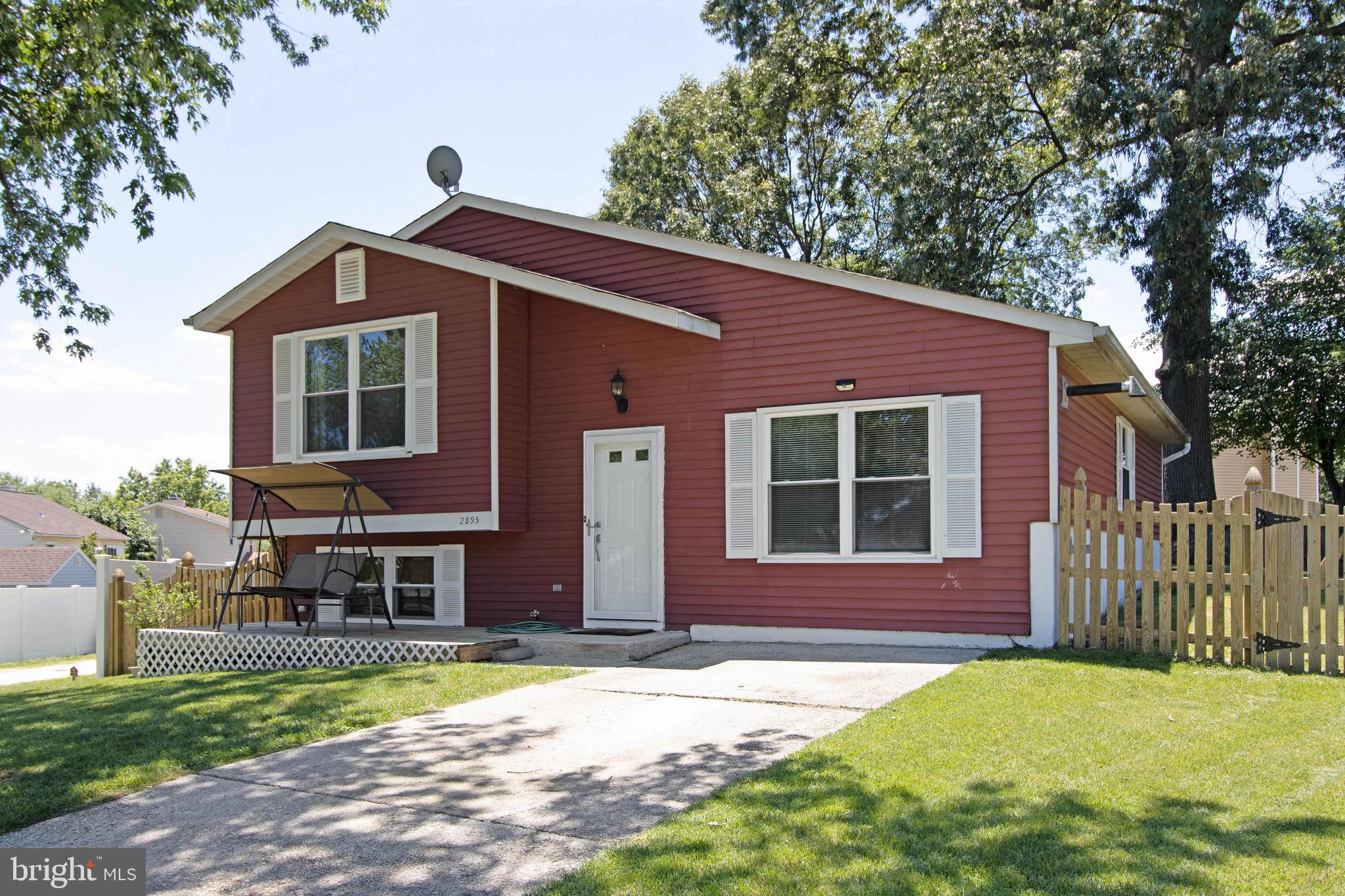 2895 Dungate Road Pasadena, MD 21122 - Photo 43 of 44 Located on the cul-de-sac.