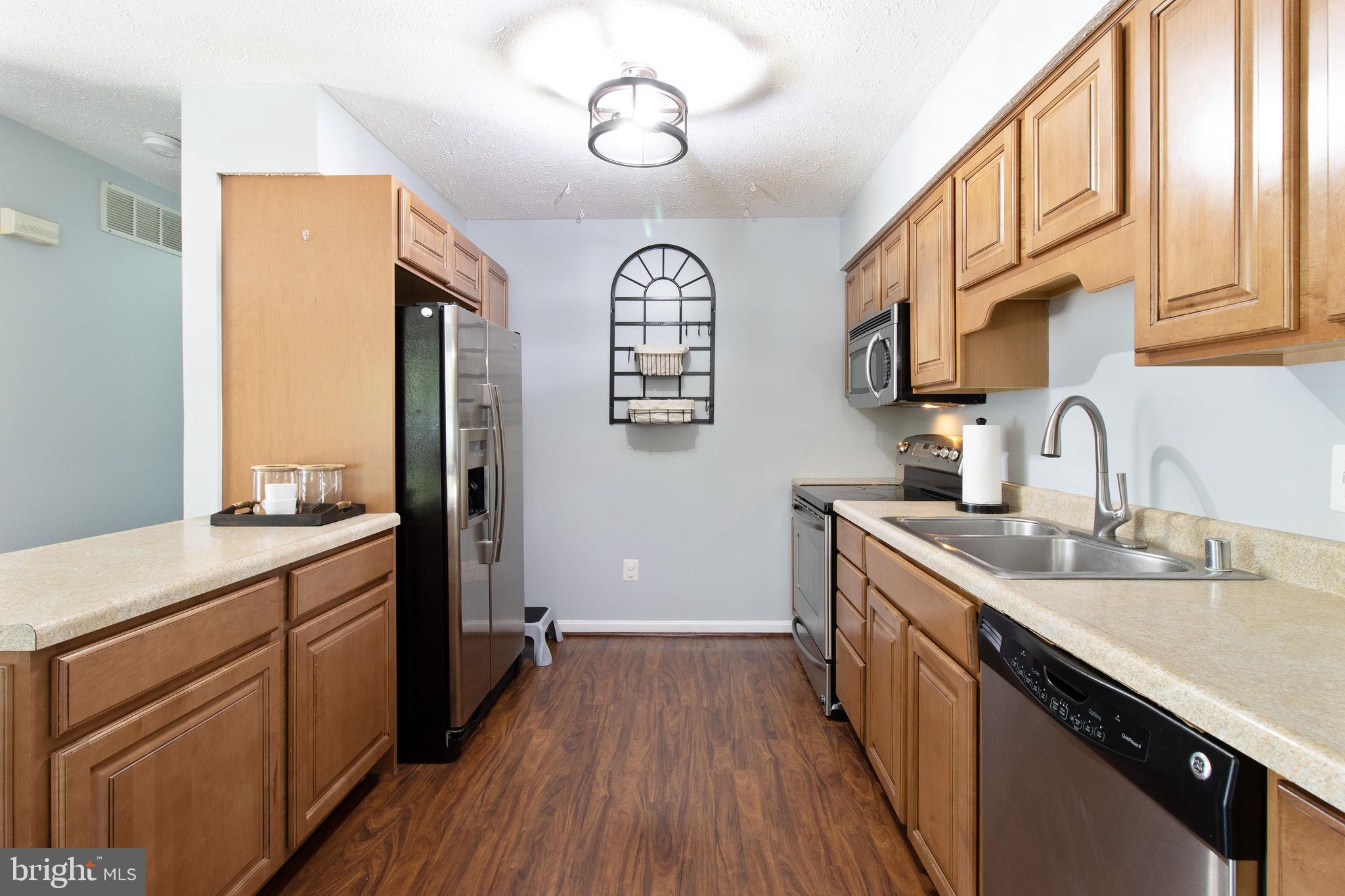 2895 Dungate Road Pasadena, MD 21122 - Photo 10 of 44 Galley style kitchen
