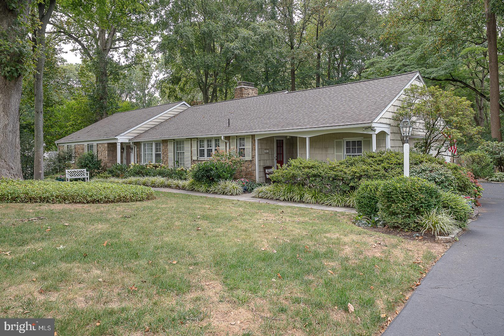712 Woodcrest Road Wayne, PA 19087 - Photo 2 of 34 Ranch in Radnor Schools